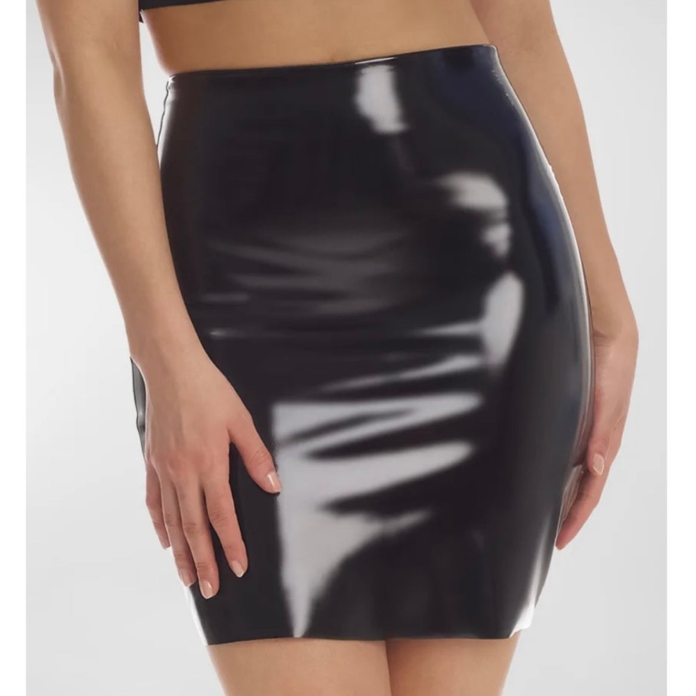Commando skirt